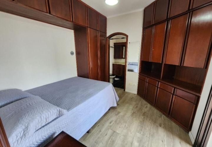 Flat No Hotel Cosmopolitan Com Estacionamento Gratis E Piscina Santos  Exteriör bild